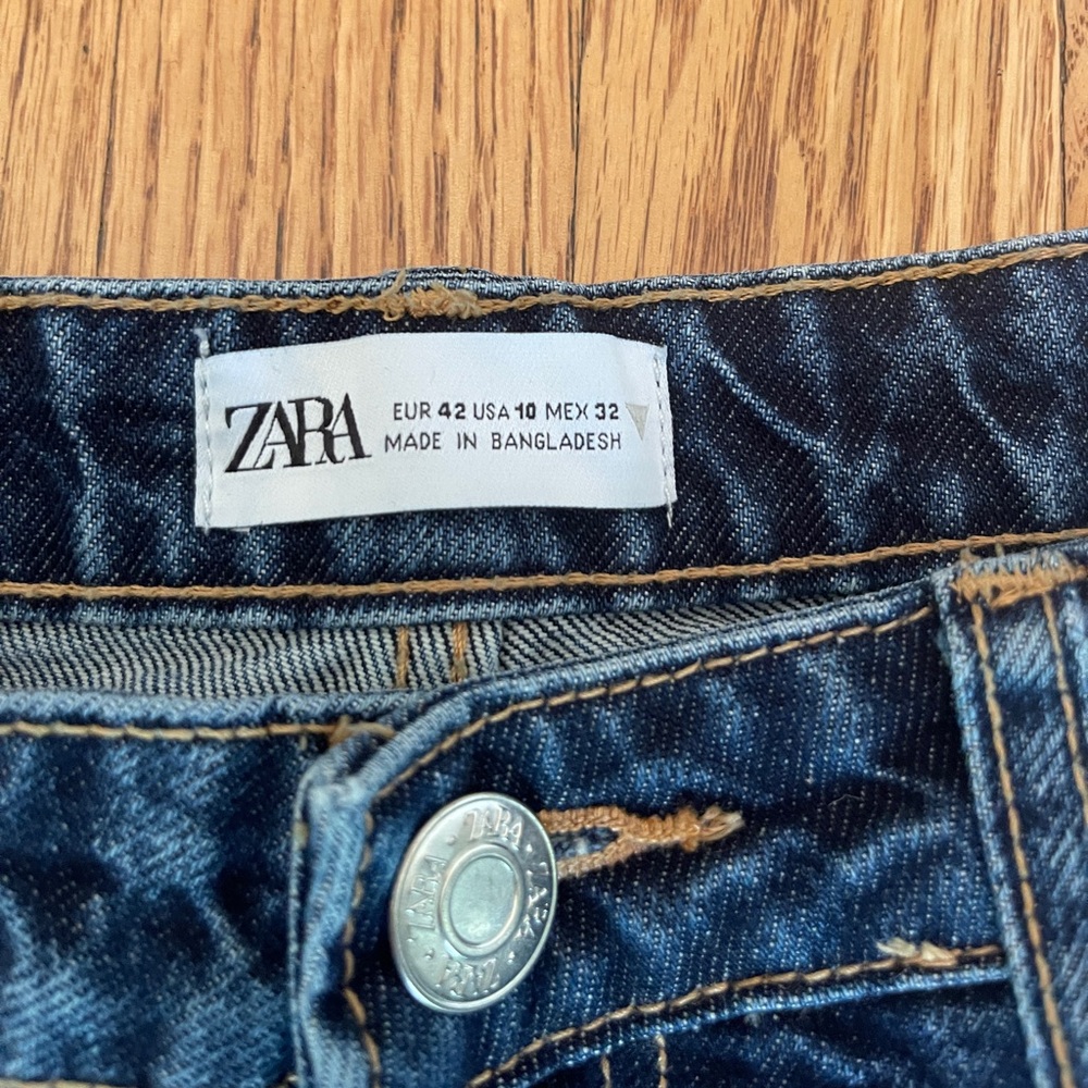 Zara Dark Wash Denim Jeans - Picture 4 of 4